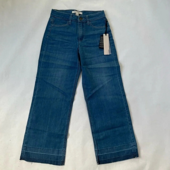 Life in Progress Jeans Size 24 Wide Leg Cropped High Rise Medium Denim NWT - Picture 1 of 8